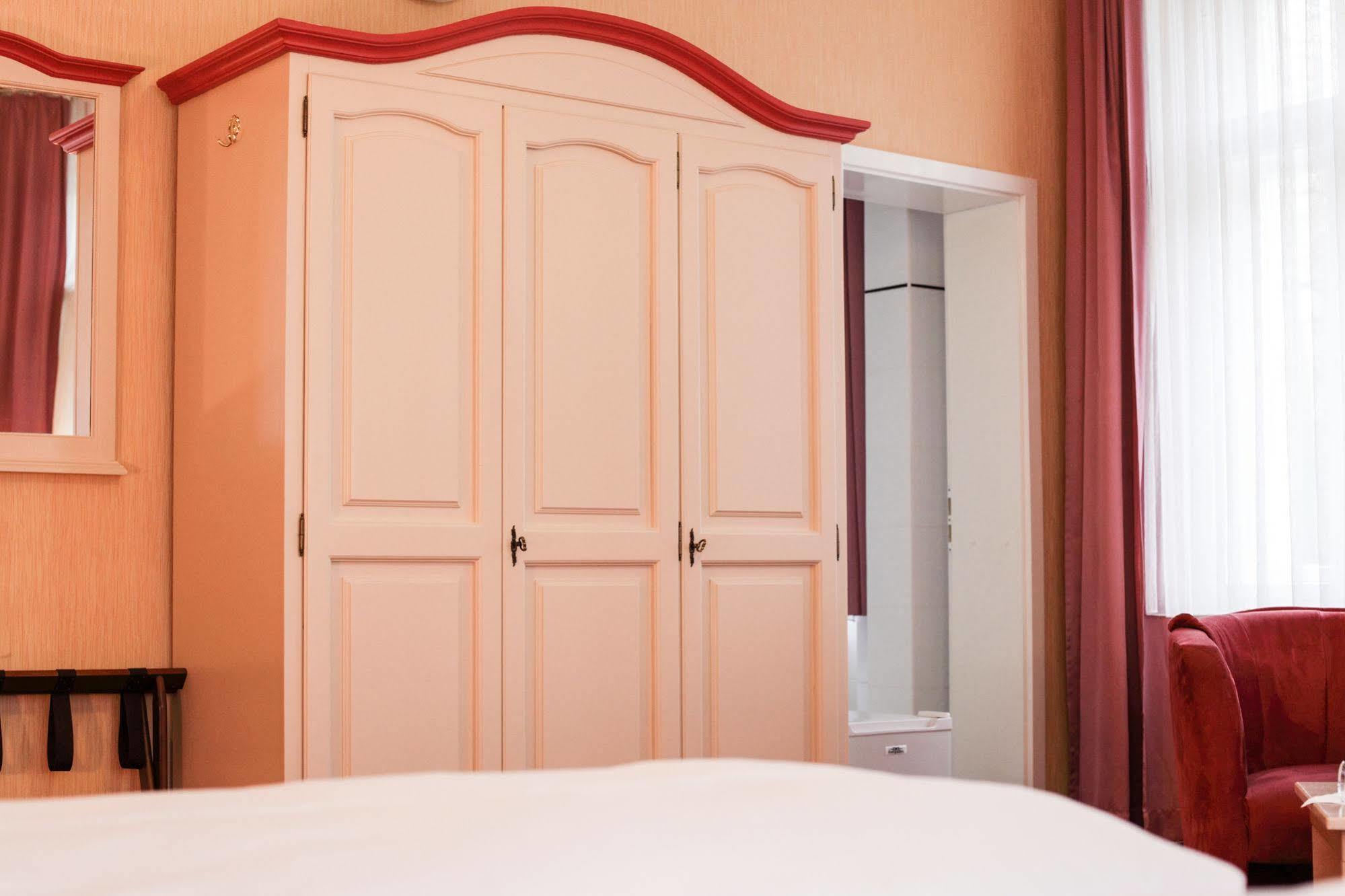 Hotel Silesia กอร์ลิตซ์ ภายนอก รูปภาพ