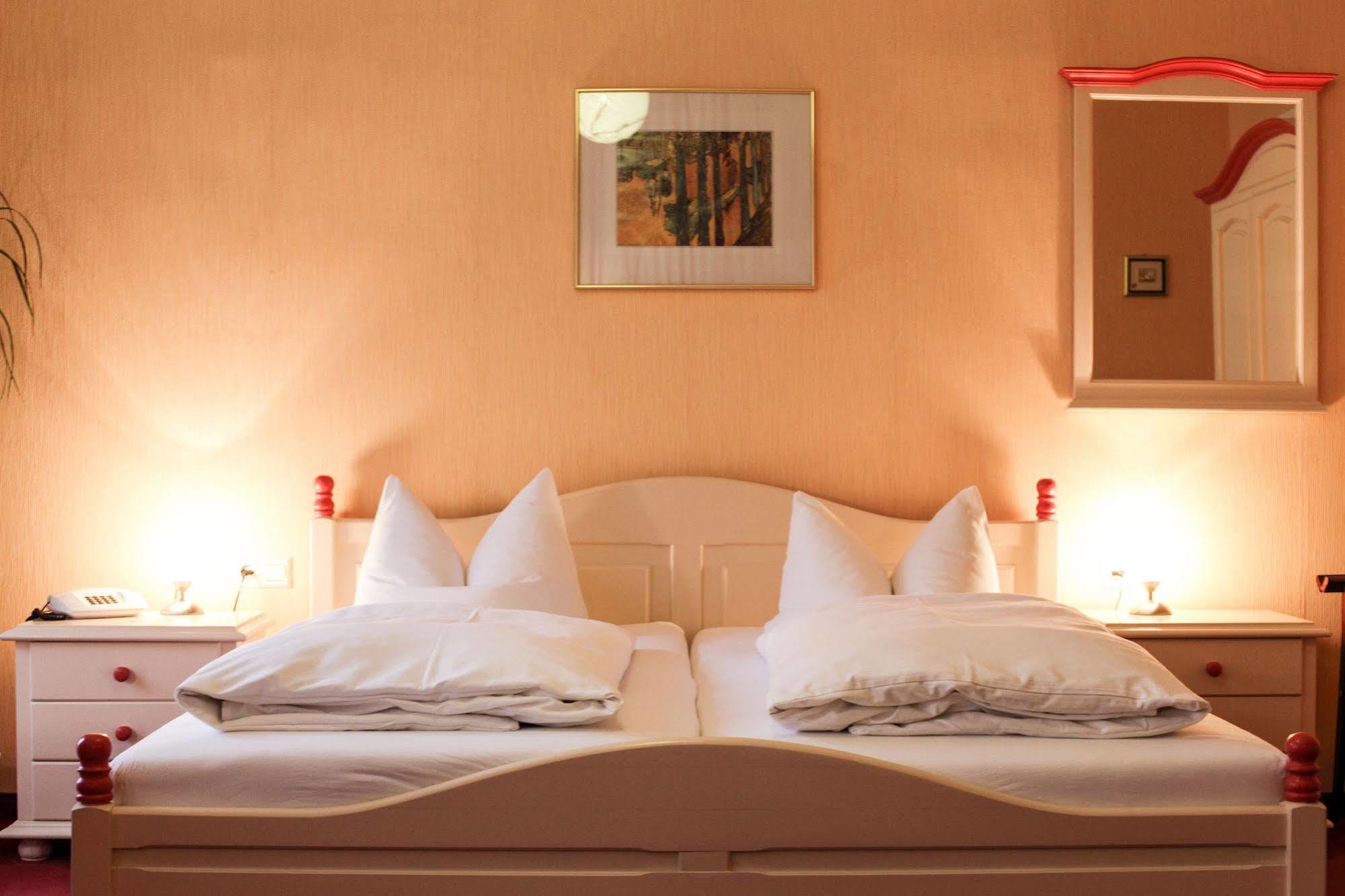 Hotel Silesia กอร์ลิตซ์ ภายนอก รูปภาพ