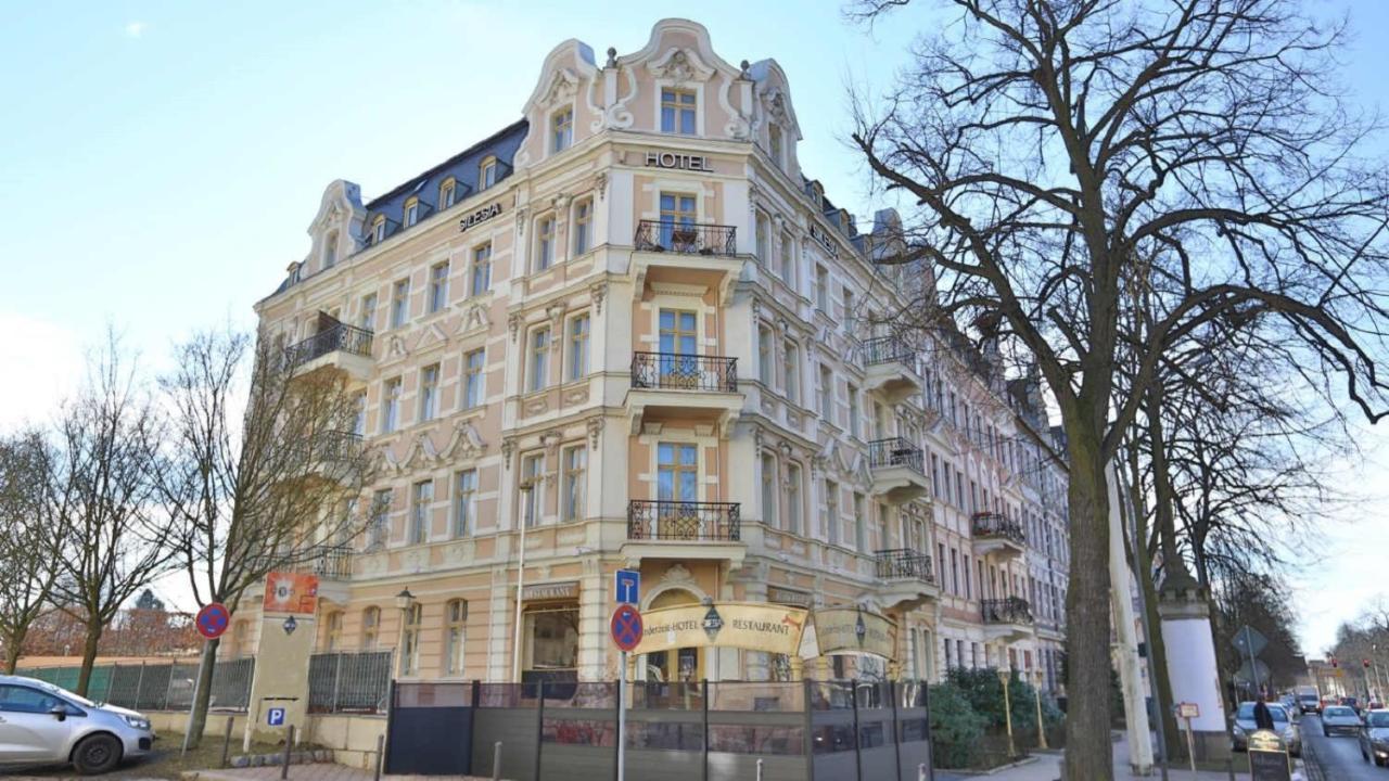 Hotel Silesia กอร์ลิตซ์ ภายนอก รูปภาพ